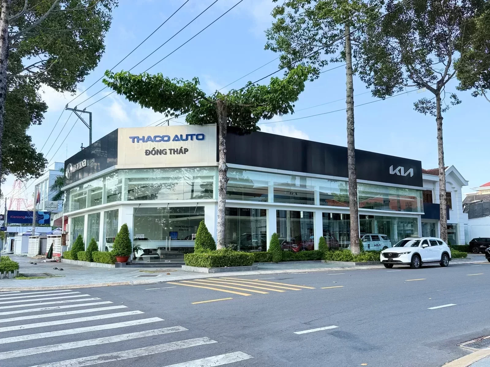 Kia Đồng Tháp - khu vực tư vấn xe Kia tại Đồng Tháp